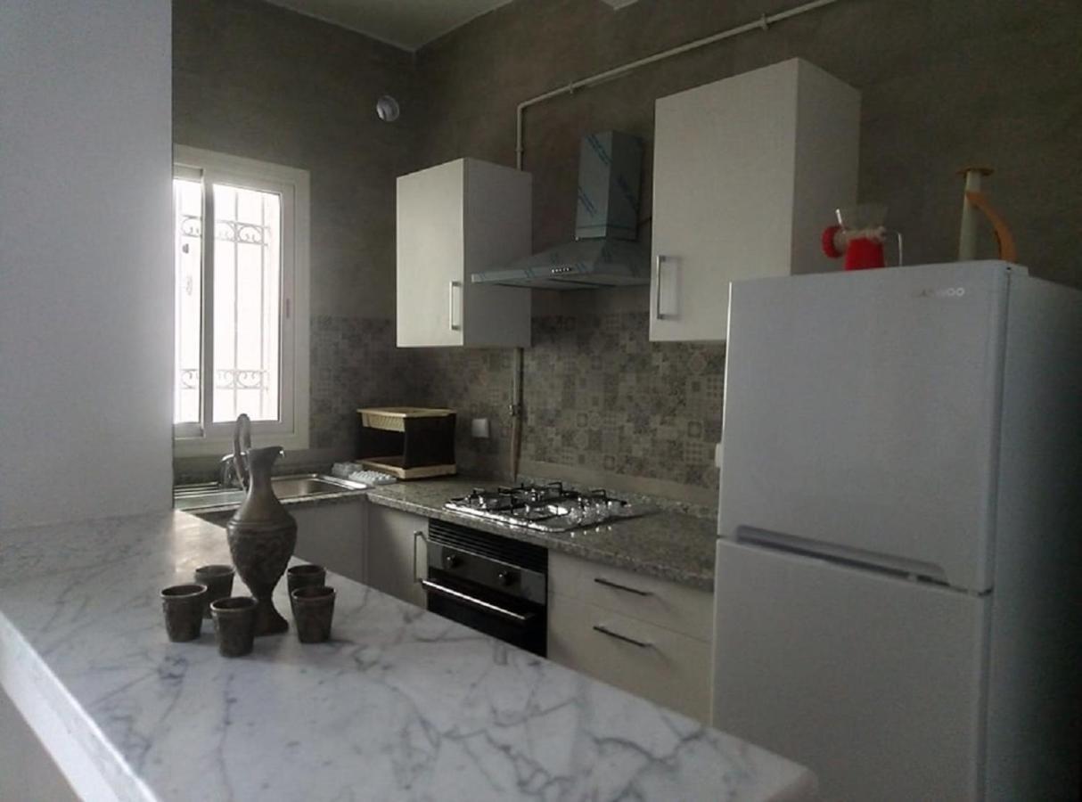 Zayatine Apartment *