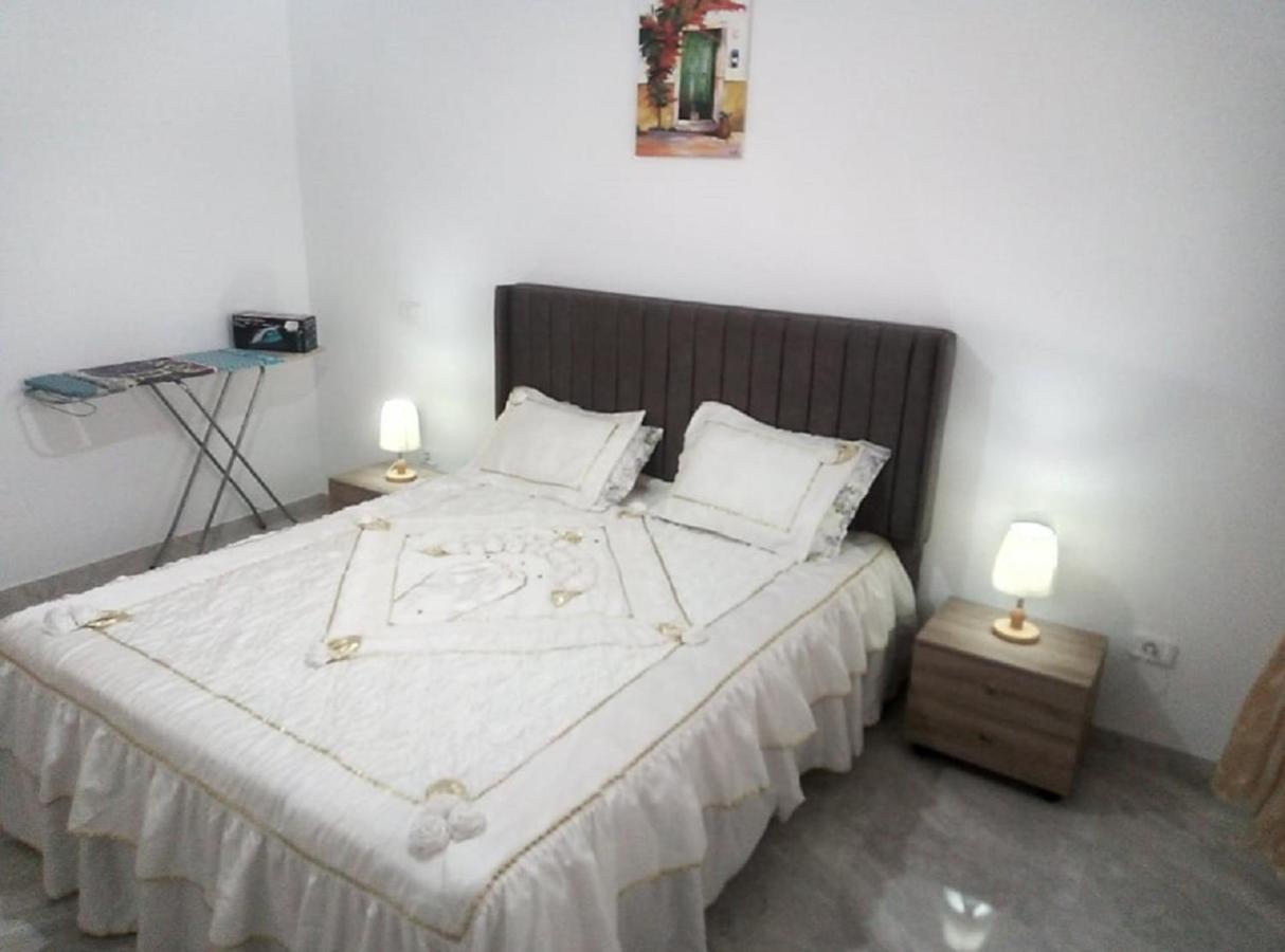 Zayatine Apartment