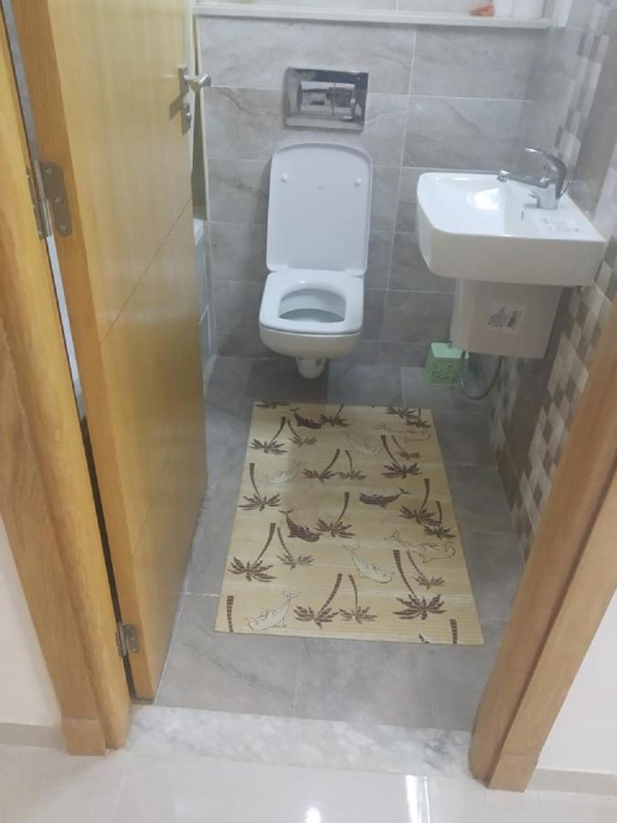 Zayatine Apartment *